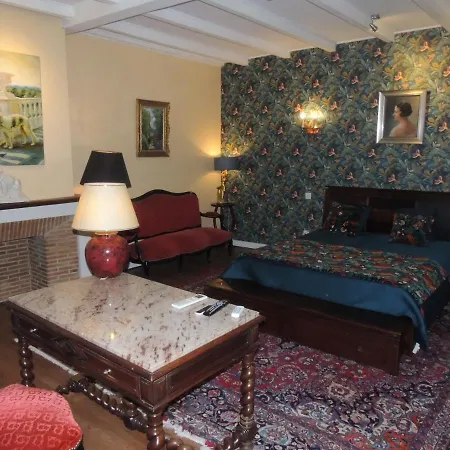 Le Jardin Des Cygnes Pineuilh